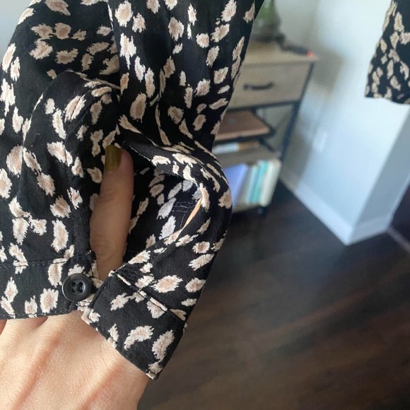 Anthropologie Cloth & Stone Rachel Tie-Front Long Sleeves Blouse Size S - Picture 7 of 7